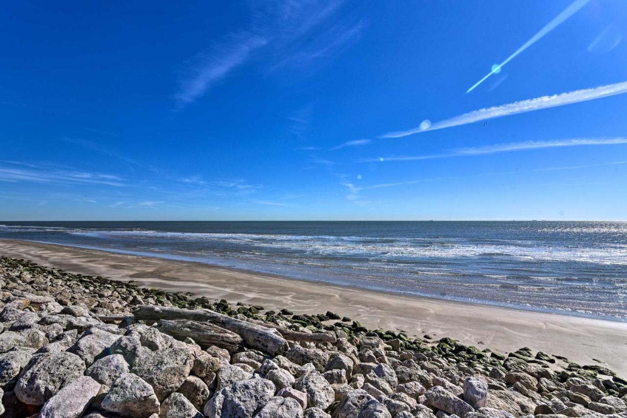 A-Frame Home With Deck - 2 Blocks To Surfside Beach! Eksteriør billede